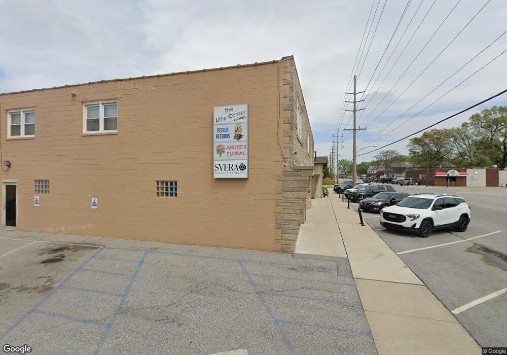 208 E Main St, Griffith, IN 46319 - photo 1