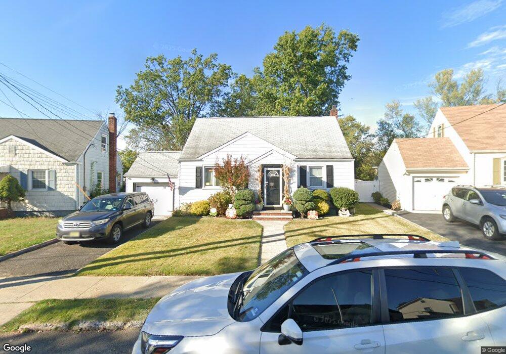 195 Midfield Rd, Colonia, NJ 07067 - photo 1