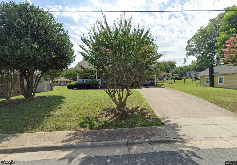 311 Church St, Reidsville, NC 27320 - photo 1