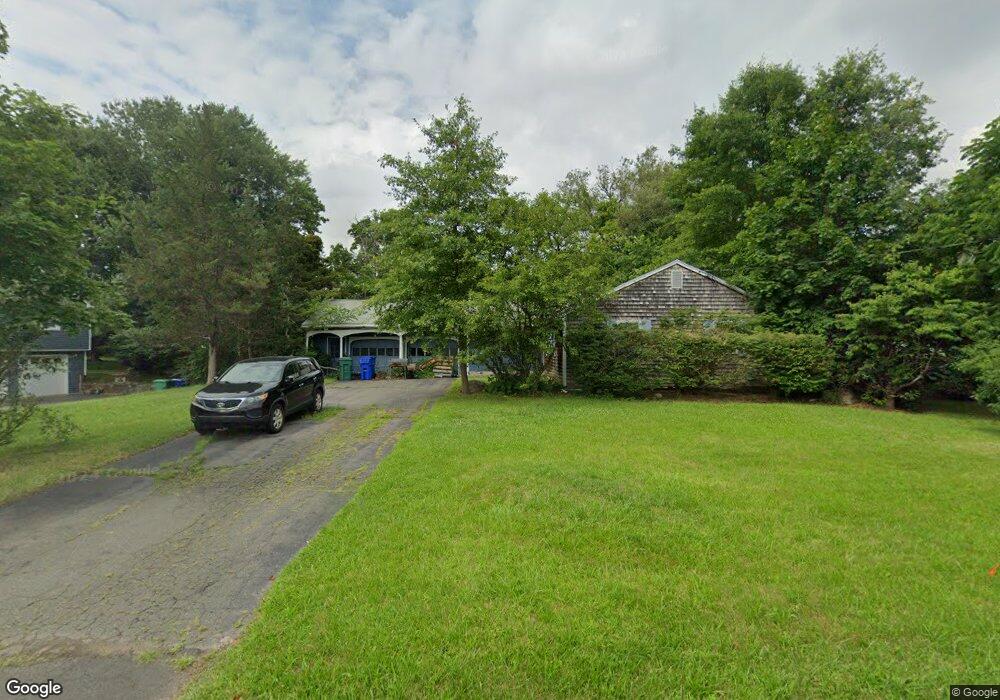 16 Downing Cir, Bloomfield, CT 06002 - photo 1