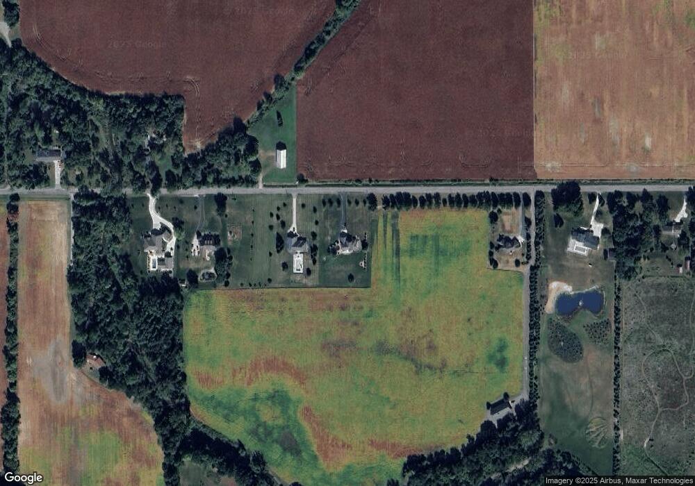 9608 Warnick Rd, Frankenmuth, MI 48734 - photo 1