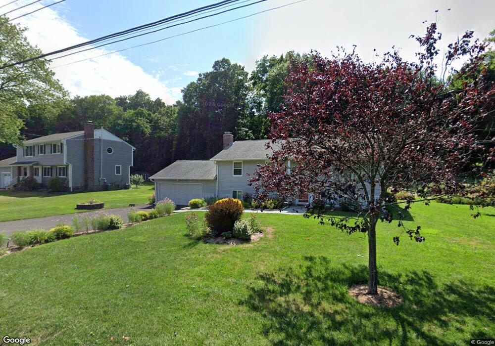 63 Chatfield Dr, Trumbull, CT 06611 - photo 1