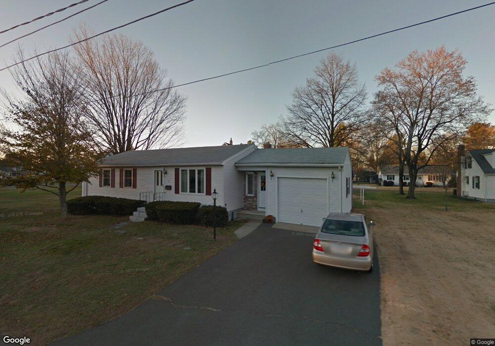 5 Grove St, Easthampton, MA 01027 - photo 1