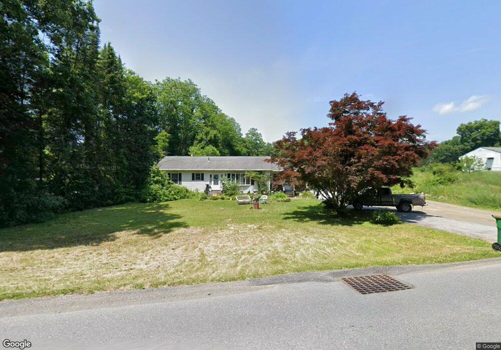 131 Haviland Rd, Poughkeepsie, NY 12601 - photo 1