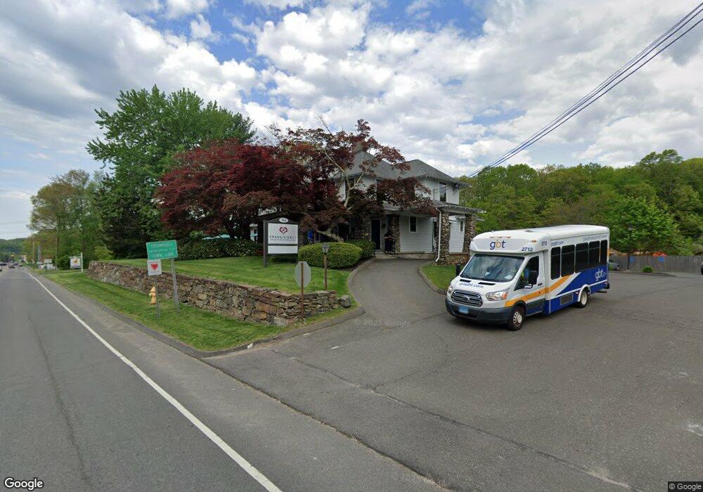 169 Monroe Turnpike unit B, Monroe, CT 06468 - photo 1