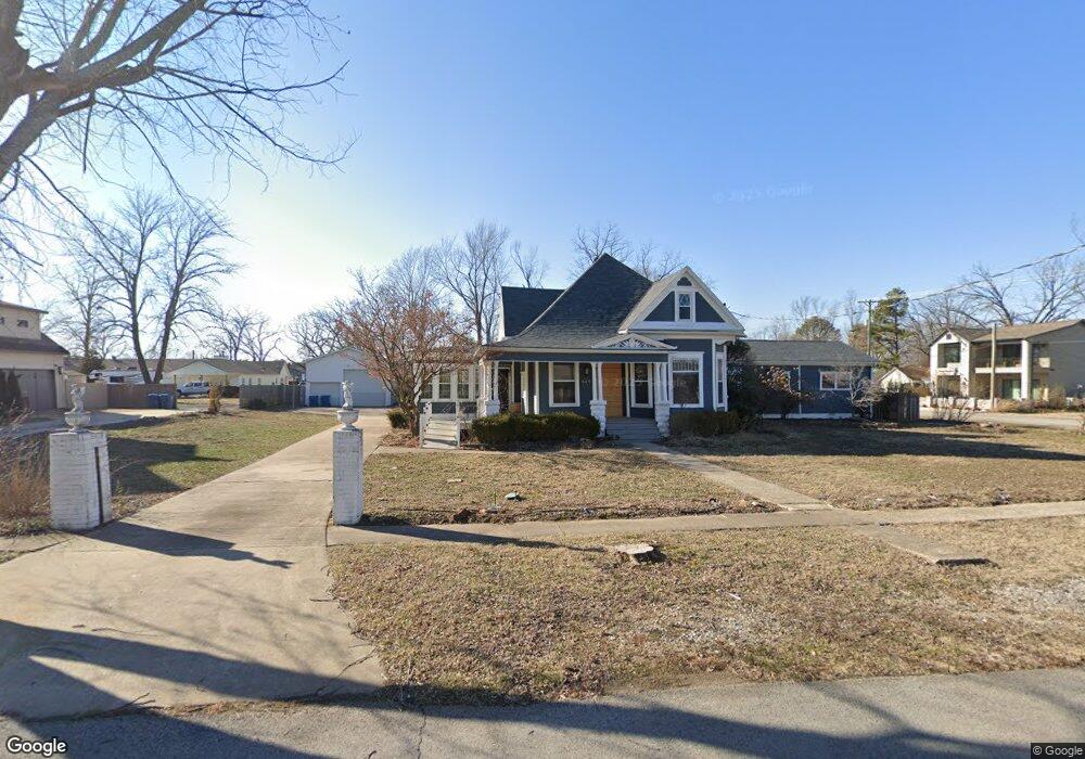 607 NW B St, Bentonville, AR 72712 - photo 1