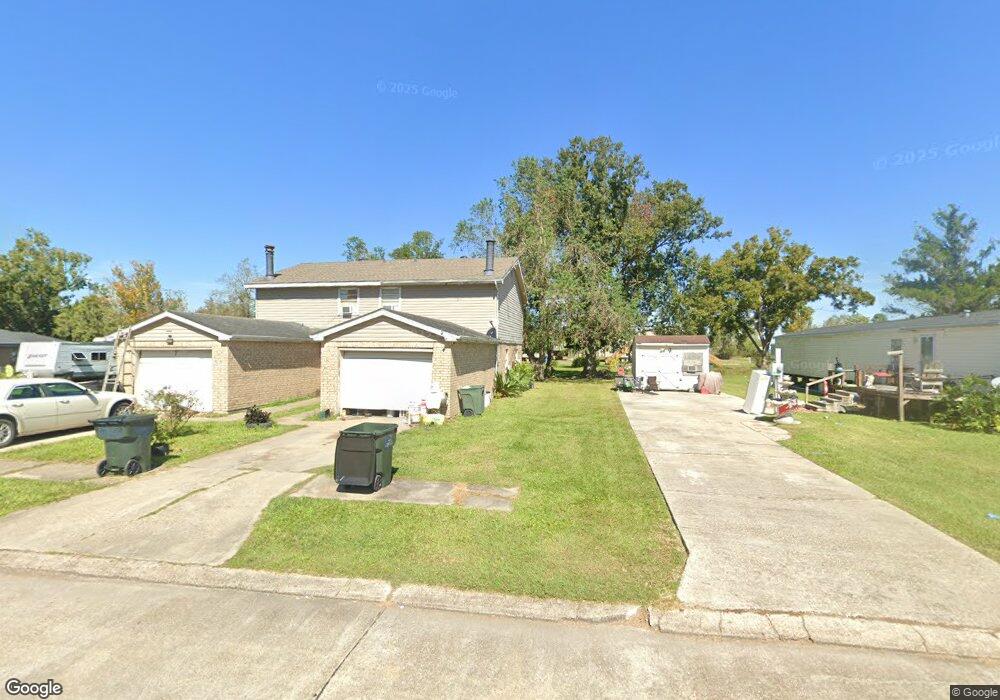 408 Overton Dr, Houma, LA 70363 - photo 1