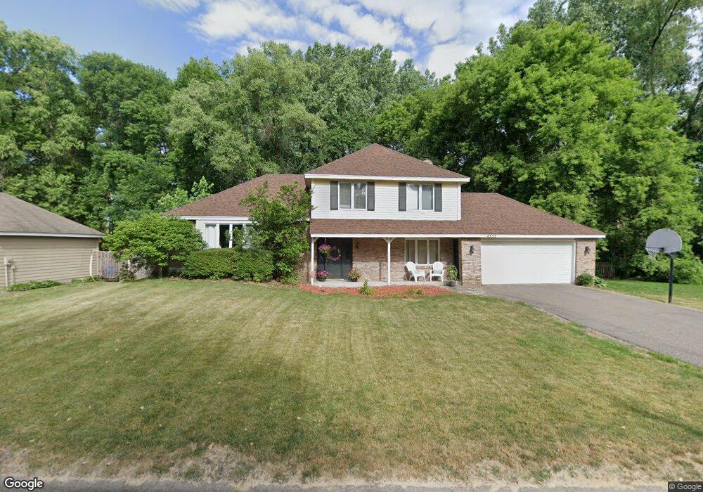 4552 Saddlewood Dr, Minnetonka, MN 55345 - photo 1