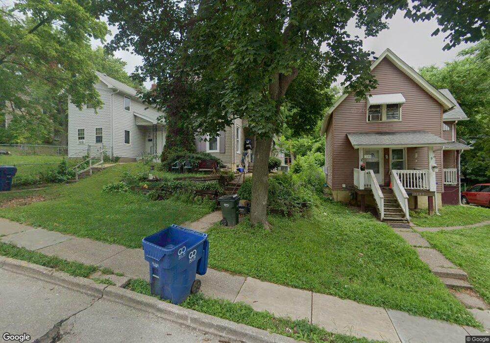 1129 Farnam St, Davenport, IA 52803 - photo 1