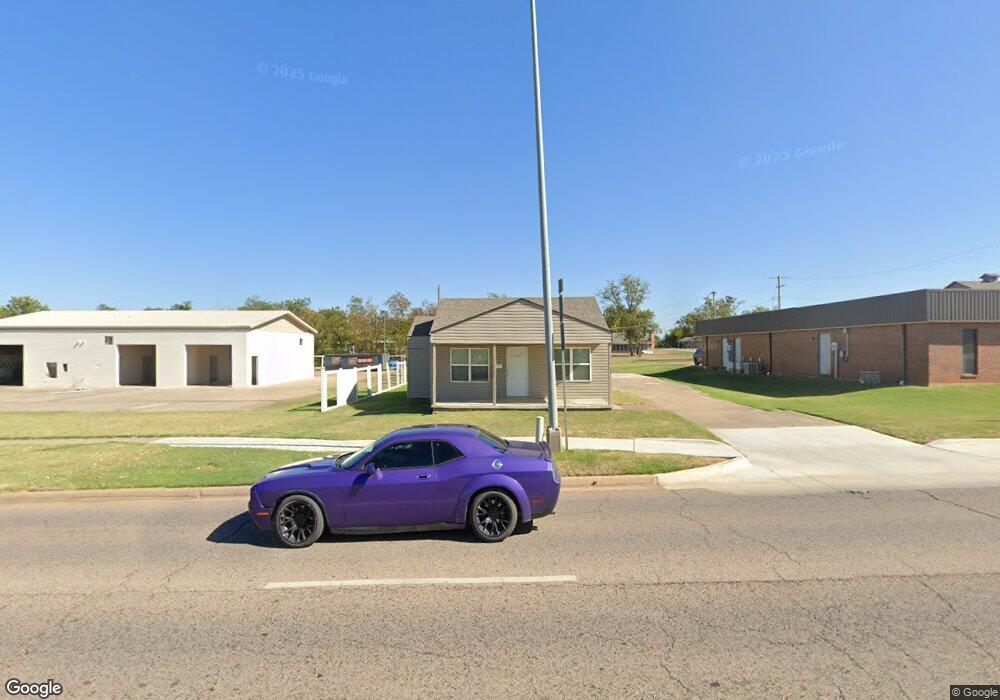 2817 N Kickapoo Ave, Shawnee, OK 74804 - photo 1