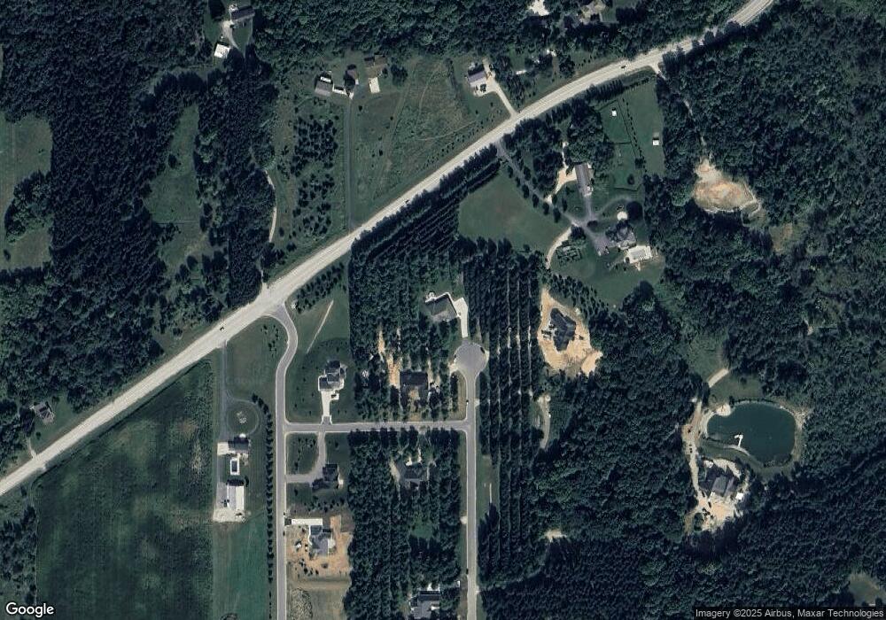 4025 Mason Ct, Slinger, WI 53086 - photo 1