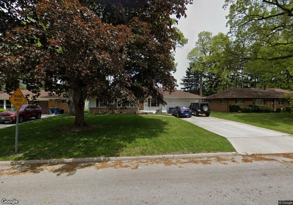 2256 Charlotte St, Toledo, OH 43613 - photo 1