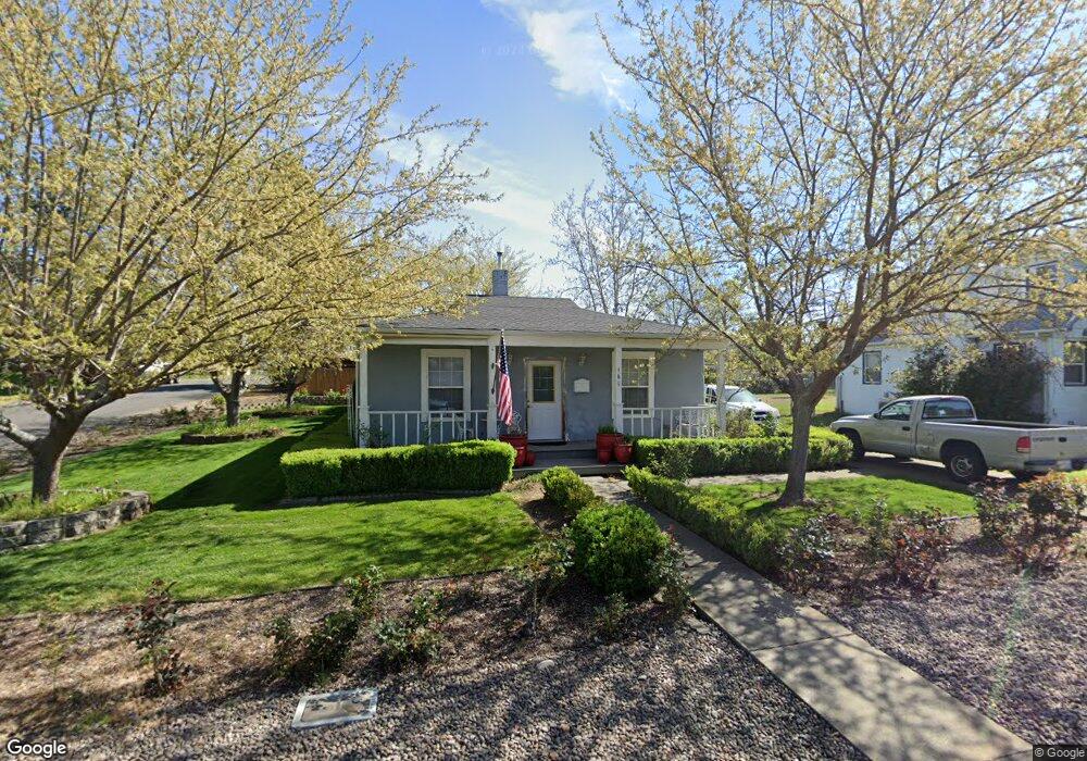 460 N 5th St, Central Point, OR 97502 - photo 1