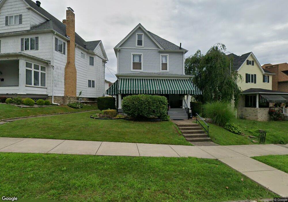 132 E Adams Ave, Vandergrift, PA 15690 - photo 1