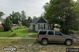 510 Park St, Nebo, IL 62355