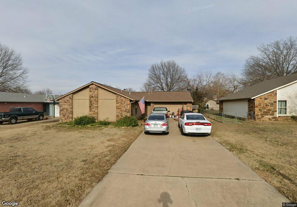 1311 E 140th St, Glenpool, OK 74033 - photo 1