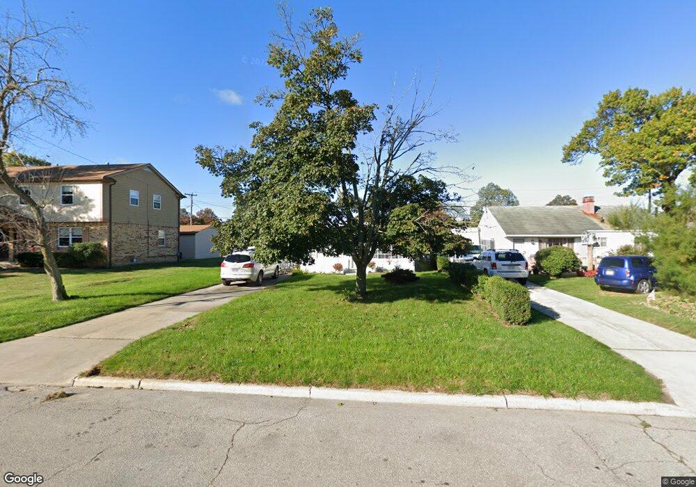 5101 Breezeway Dr, Toledo, OH 43613 - photo 1