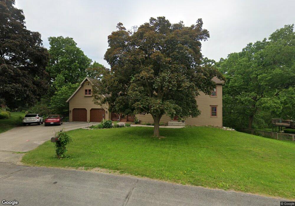 4920 Highwood Cir, Middleton, WI 53562 - photo 1