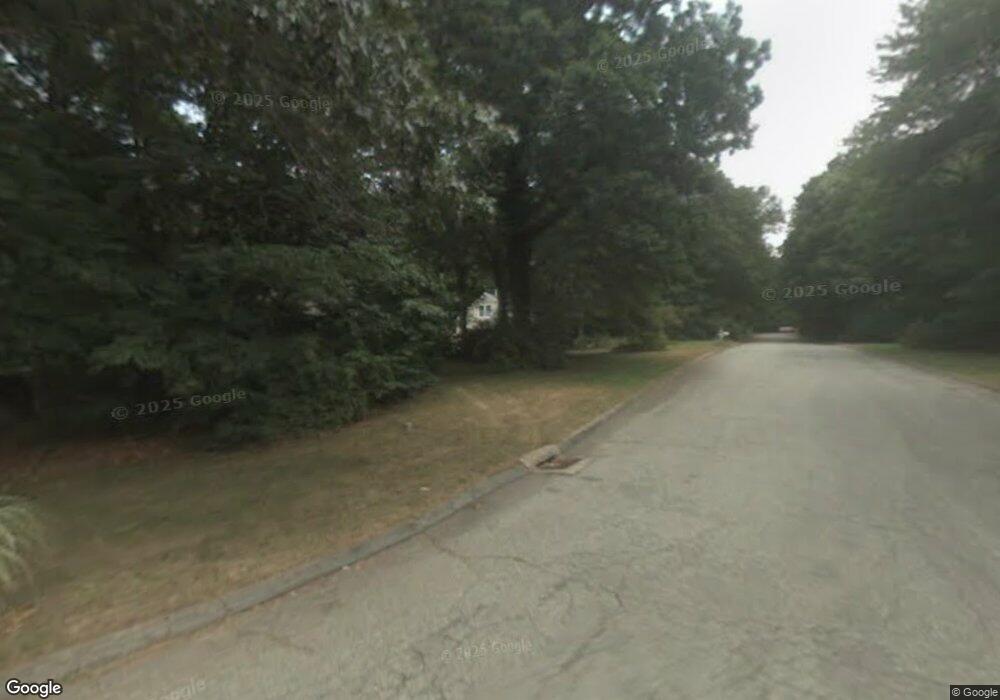 2 S Winchester Ct, East Lyme, CT 06333 - photo 1