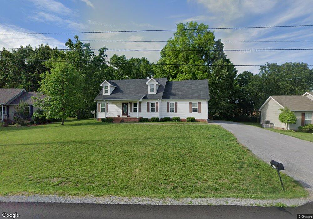 209 Shapard Dr, Shelbyville, TN 37160 - photo 1