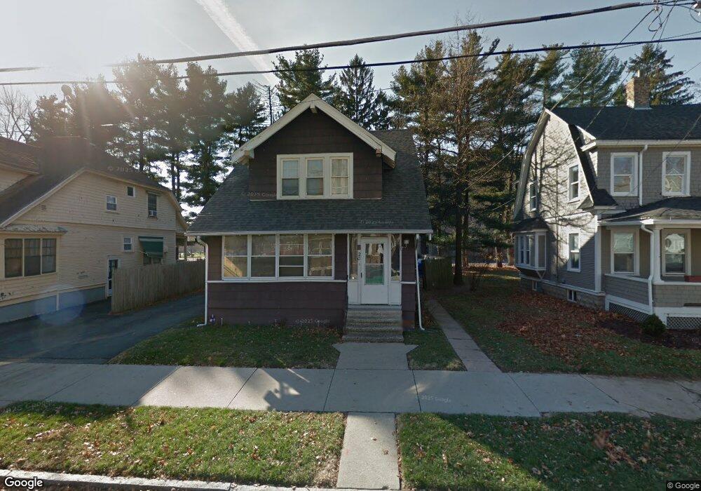 20 Ionia St, Springfield, MA 01109 - photo 1