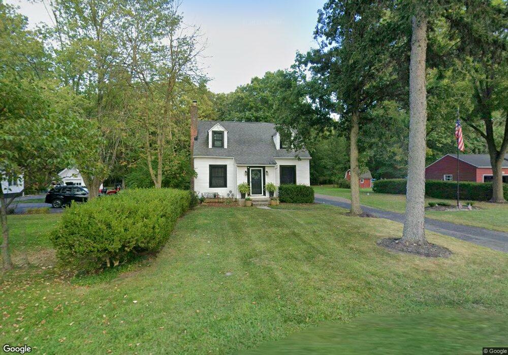 8477 Usher Rd, Olmsted Falls, OH 44138 - photo 1