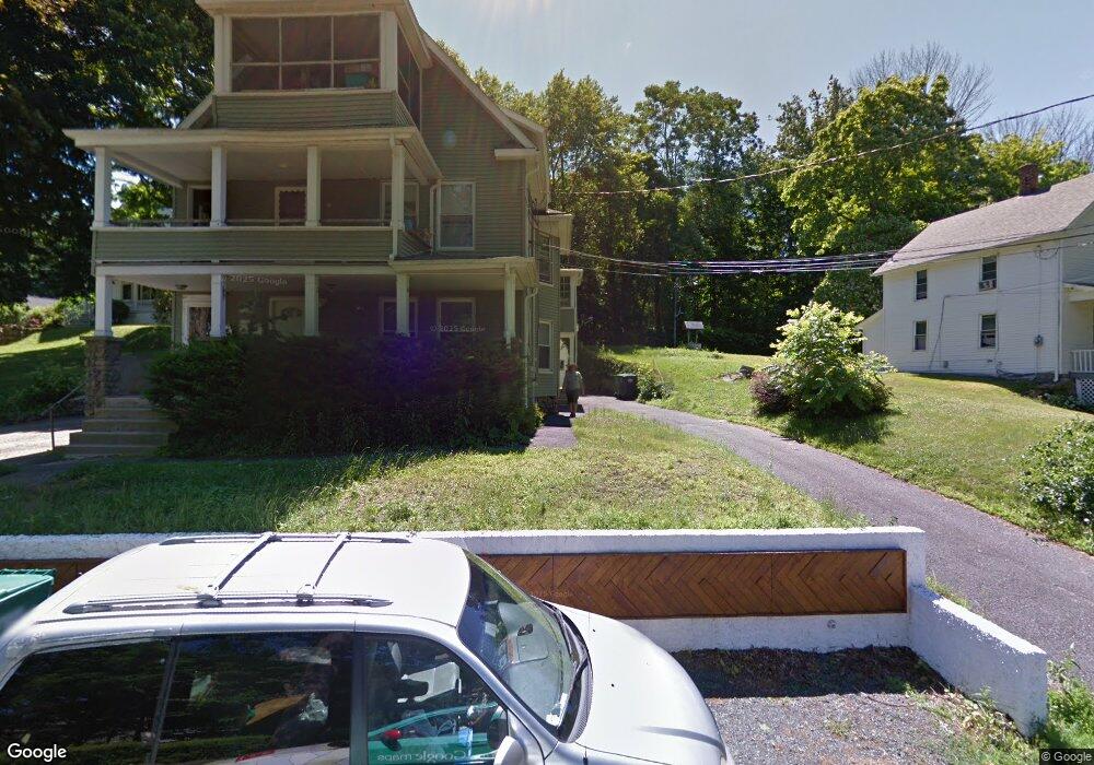 66 Walnut St unit Walnut st 3rd fl, Seymour, CT 06483 - photo 1