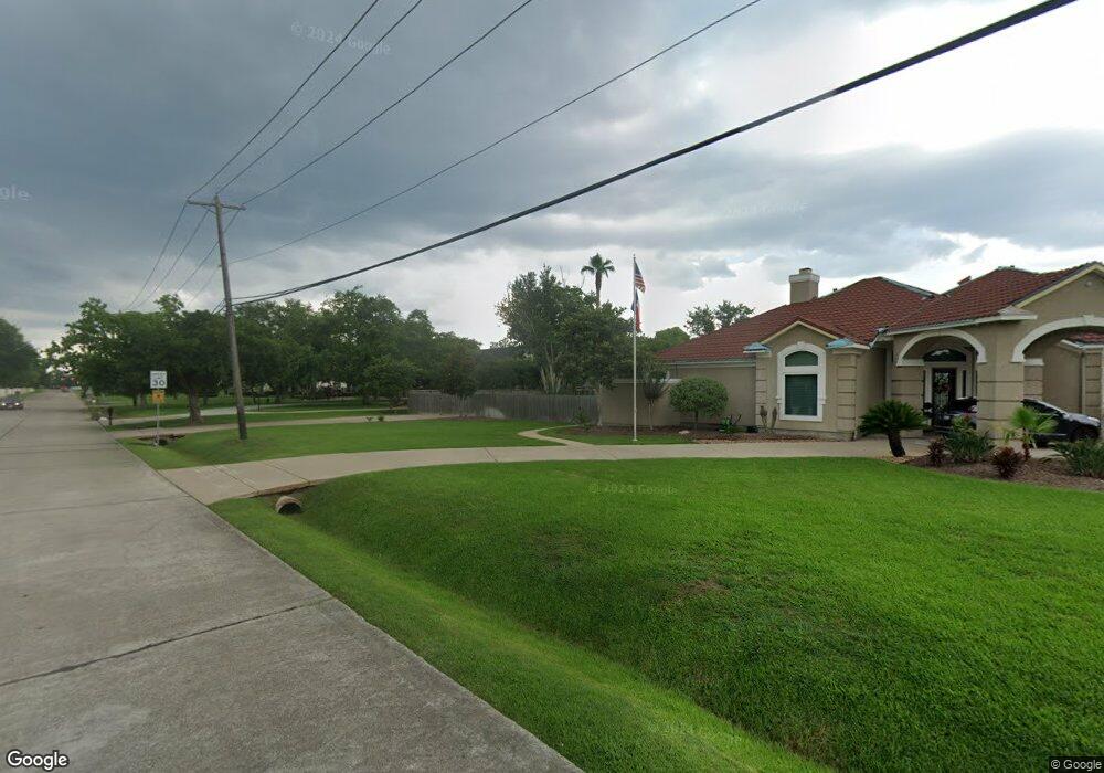 208 Leisure Ln, Friendswood, TX 77546 - photo 1