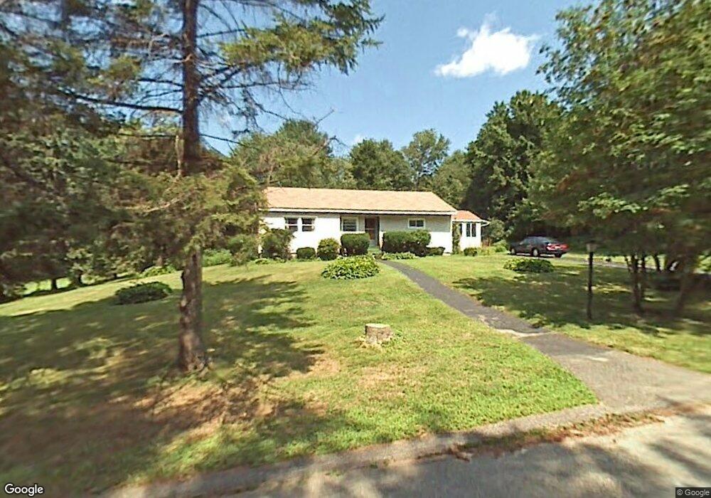 15 Loretta Ave, Pelham, NH 03076 - photo 1