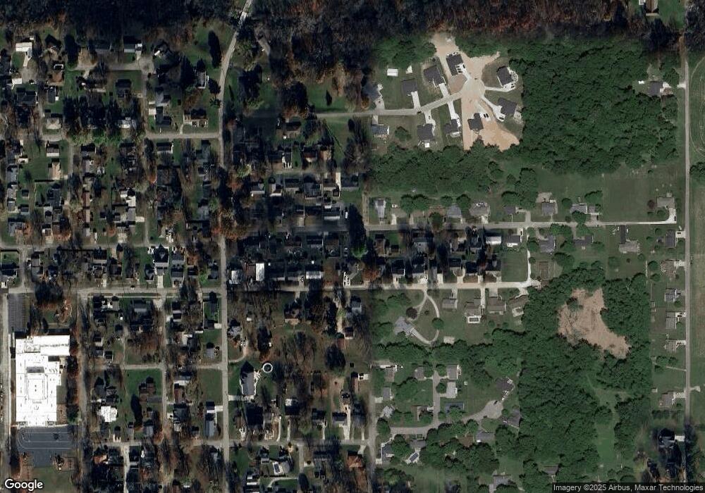 1209 10th St, Covington, IN 47932 - photo 1