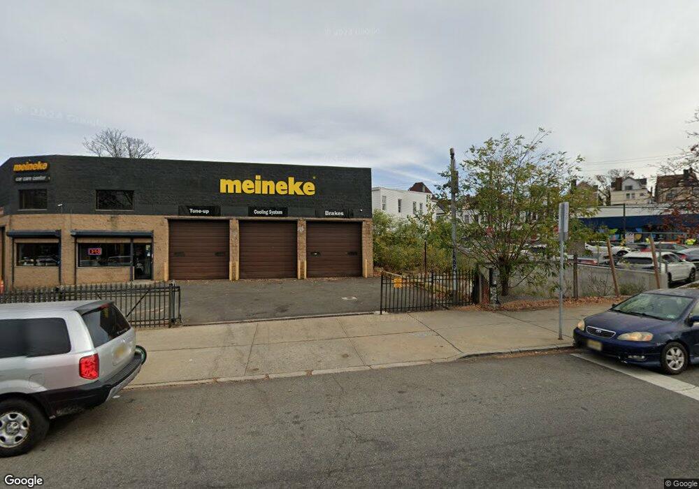 239 Bloomfield Ave, Newark, NJ 07104 - photo 1