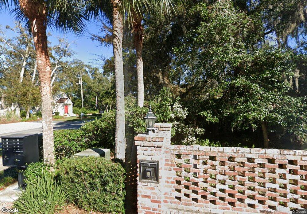 8 Palm Villas Ct unit 8, Saint Simons Island, GA 31522 - photo 1