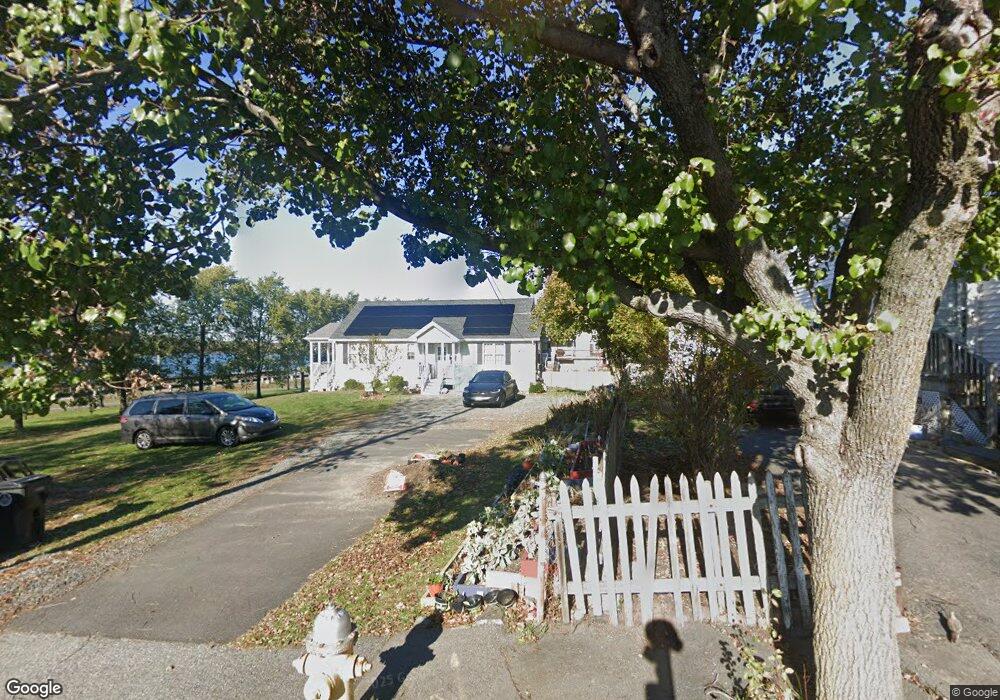 18 Saunders St unit 1, Salem, MA 01970 - photo 1