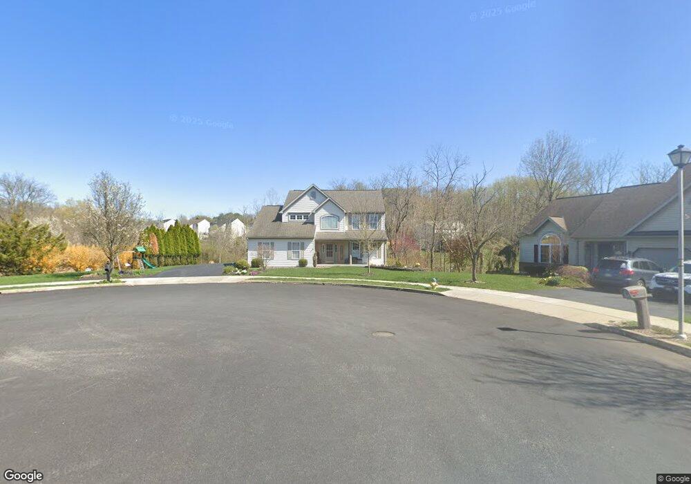 16 Hideaway Ct, Reading, PA 19606 - photo 1