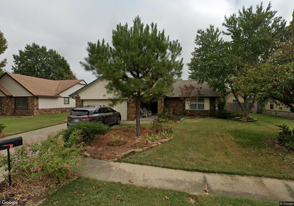 1213 S 32nd St, Broken Arrow, OK 74014 - photo 1