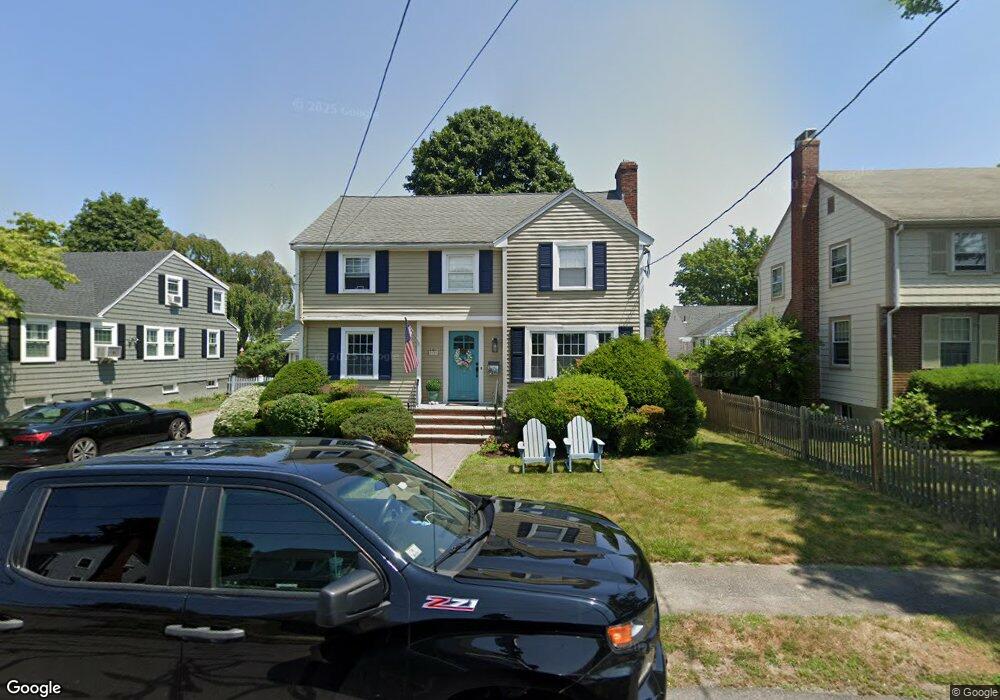 45 Pickwick Rd, Marblehead, MA 01945 - photo 1