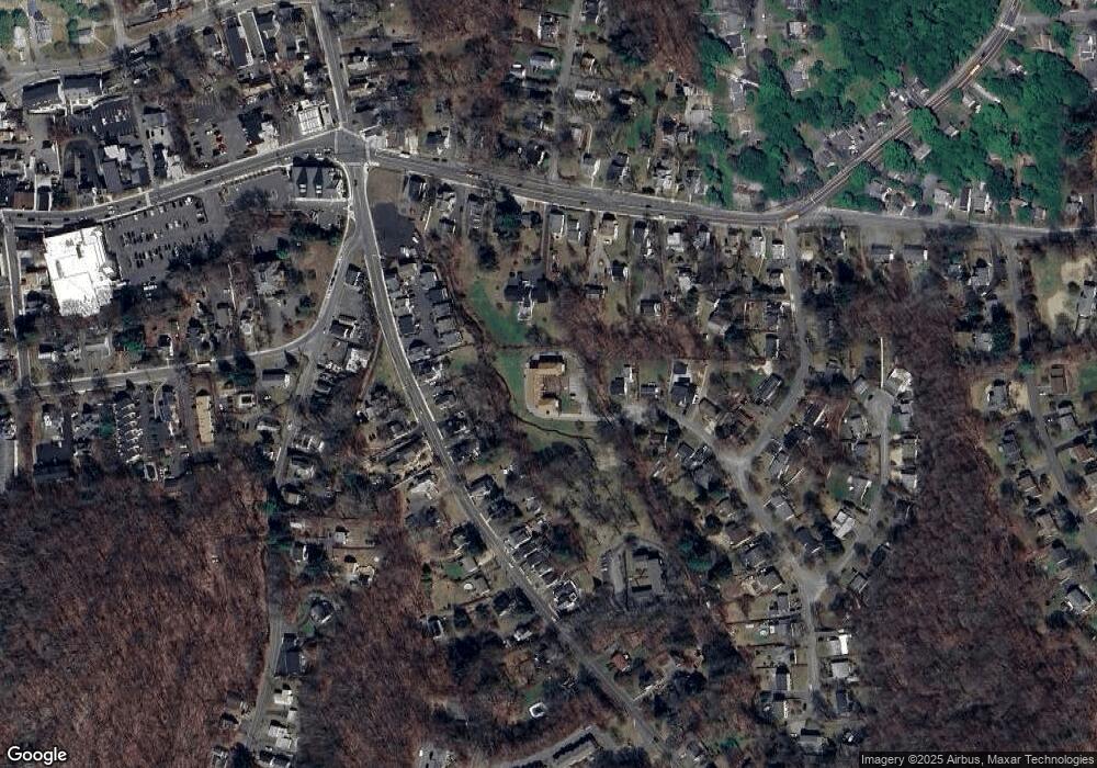 14 1/2 Topstone Dr unit H, Bethel, CT 06801 - photo 1