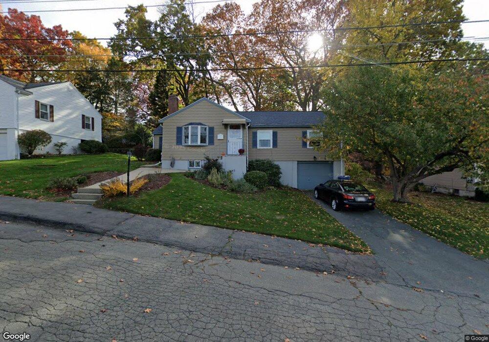 10 Wilson Rd, Wakefield, MA 01880 - photo 1