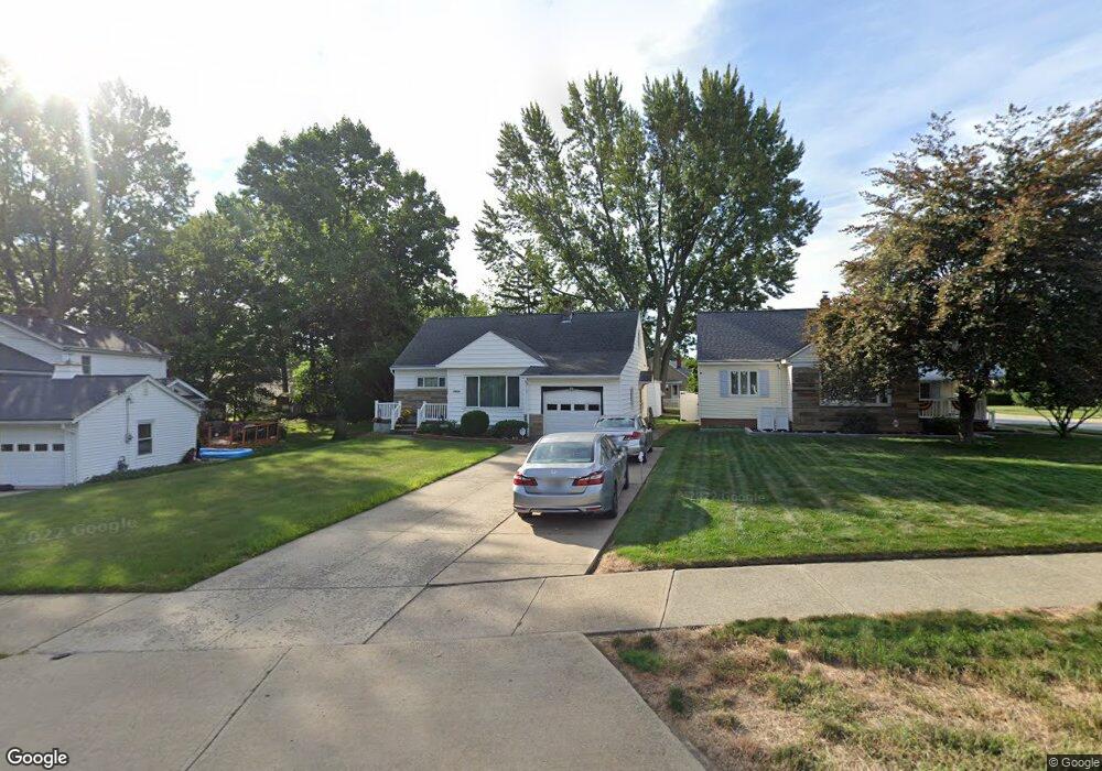 29230 Ridge Rd, Wickliffe, OH 44092 - photo 1