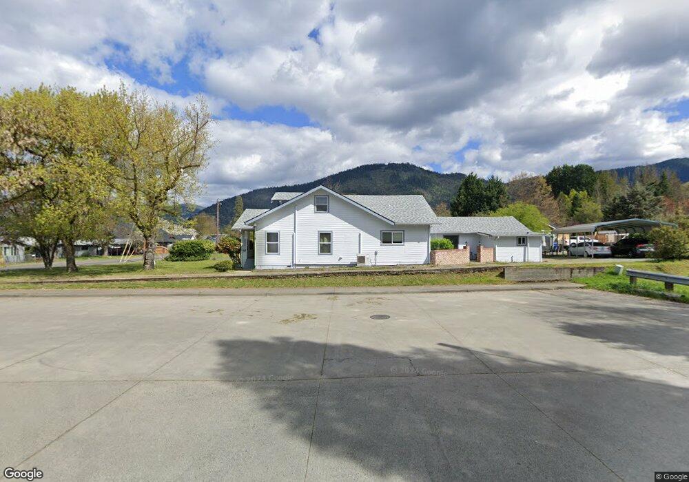 330 E View Place, Grants Pass, OR 97527 - photo 1