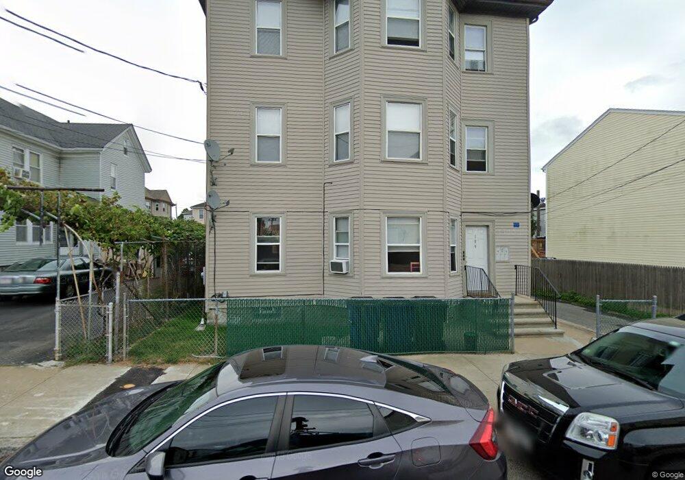 104 Wilbur St unit 3, Fall River, MA 02724 - photo 1