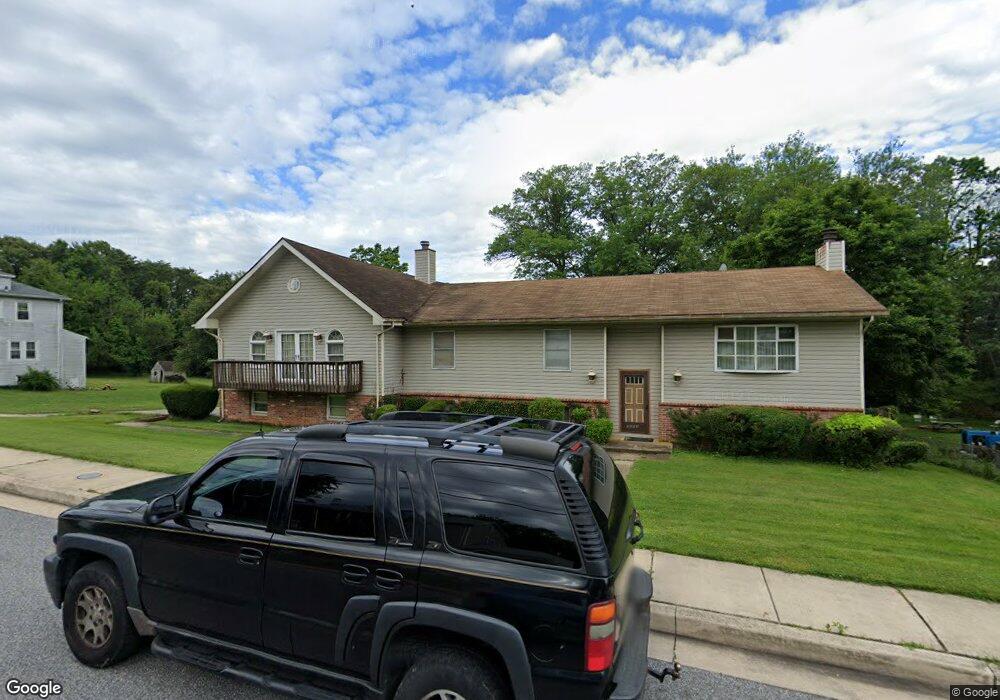 2052 Northeast Ave, Halethorpe, MD 21227 - photo 1