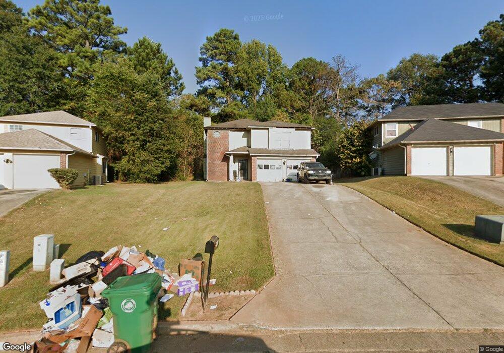 1938 Corners Cir unit 3, Lithonia, GA 30058 - photo 1