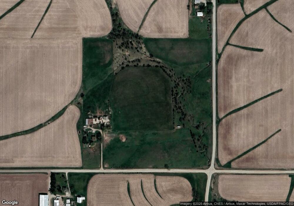 6034 S 60th Ave E, Newton, IA 50208 - photo 1