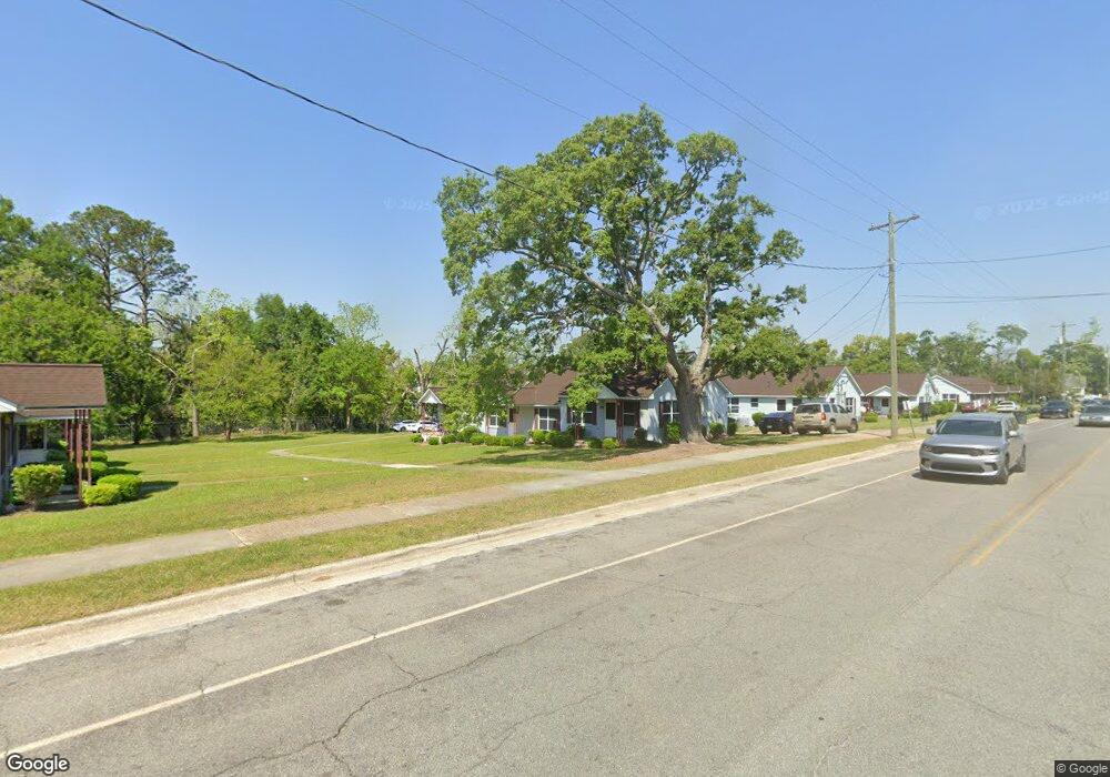 631 Bryan St E, Douglas, GA 31533 - photo 1