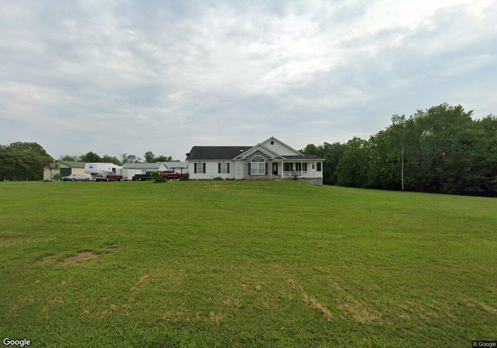 1061 Harney Rd unit 2, Littlestown, PA 17340 - photo 1