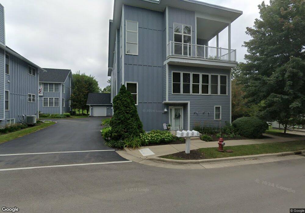 483 Mill St, Fontana, WI 53125 - photo 1