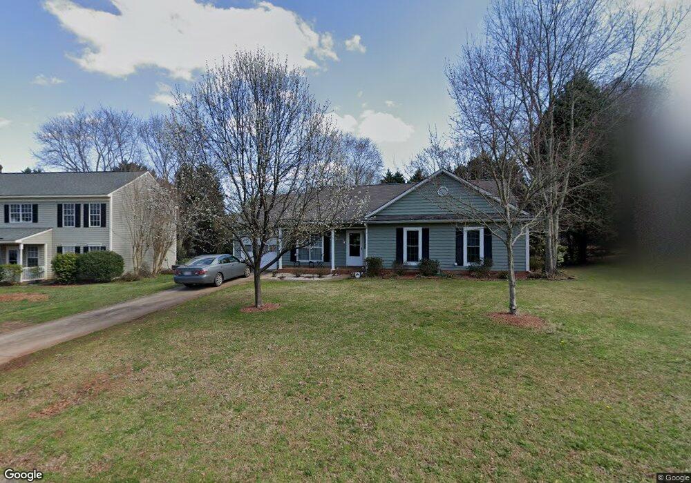 12602 Cedar Fall Dr, Huntersville, NC 28078 - photo 1