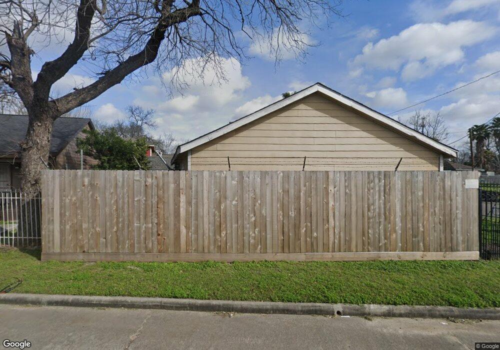 2617 Woodard St, Houston, TX 77026 - photo 1