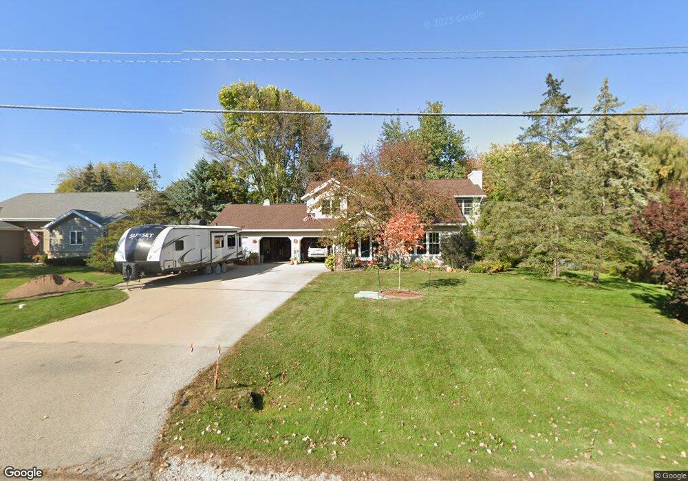 2806 W Capitol Dr, Appleton, WI 54914 - photo 1